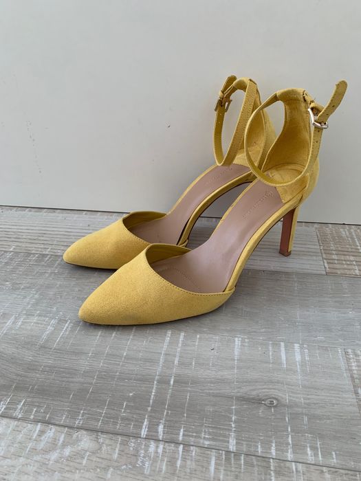 Pantofi cu toc si bareta glezna Stradivarius, mustar, 39