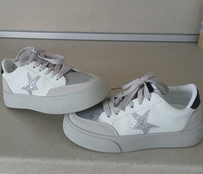 Дамски кецове...