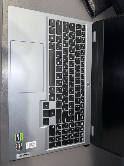 Продам игровой ноутбук Lenovo Loq