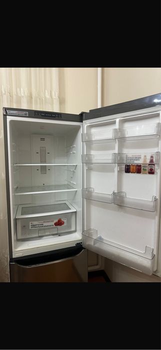 Продам буу холодильник