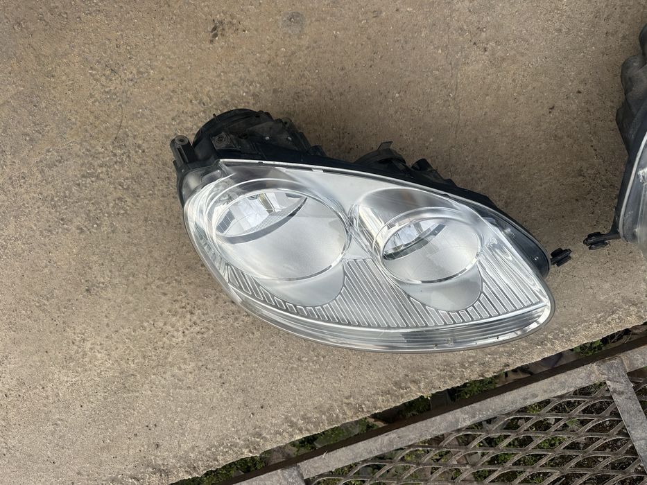 Фар/Фарове за Фолксваген Голф5, Джета, Голф 5 комби! Jetta, Golf5