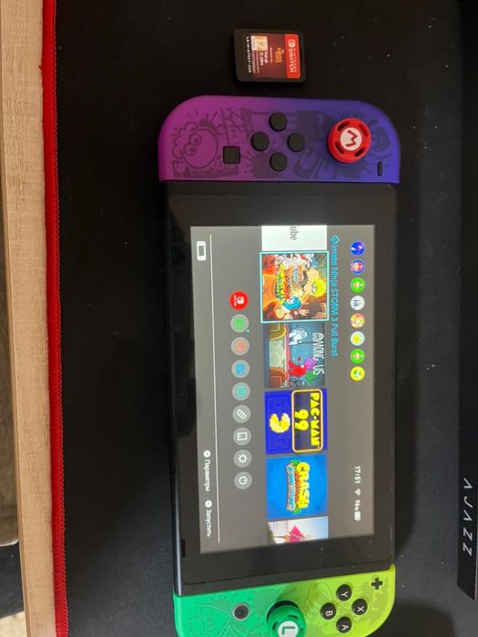 Продаю Нинтендо свитч второй ревизии 32 гб