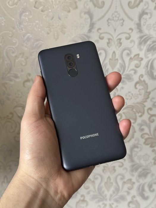 Покофон ф1 Pocofone f1