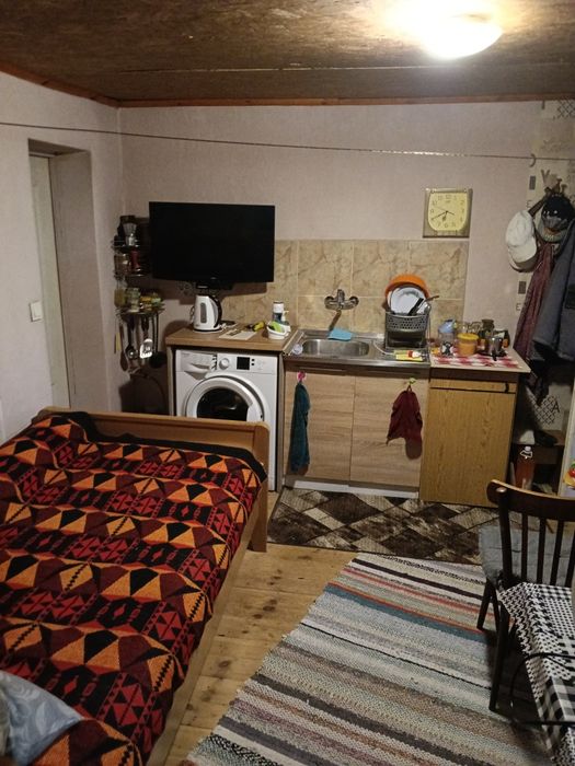 Къща в центъра на с. Сяново