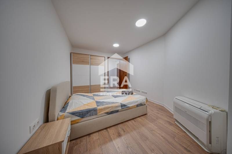 Модерно обзаведен тристаен апартамент под наем в кв. Лозенец