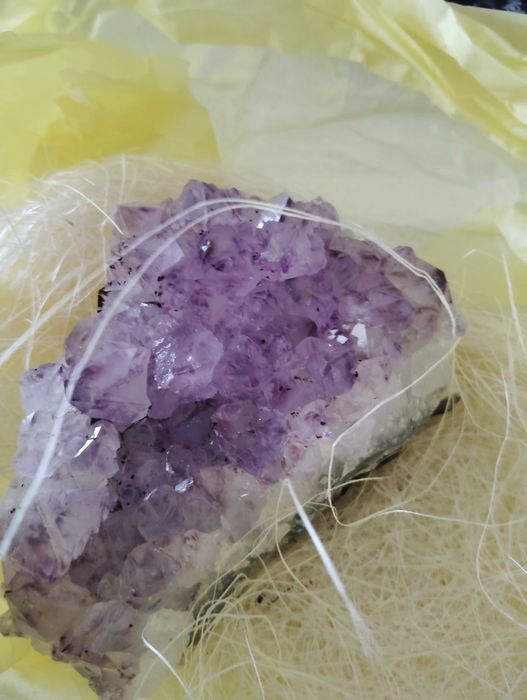 Декорация кутия минерали ( аметист