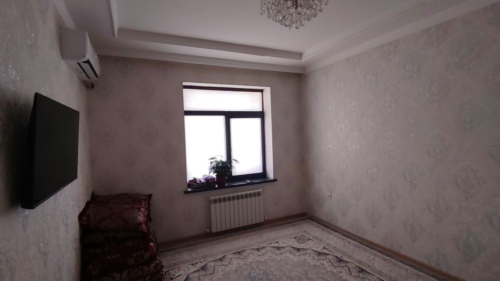 Kvartira 2 xonali, sotiladi! Remonti zo'r.