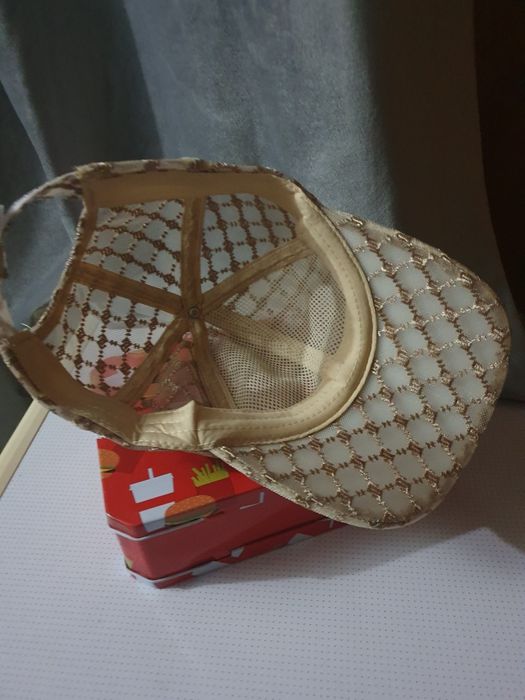 Кепка женская китай фабричный