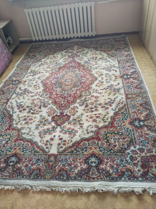 Продам ковры, палас б/у