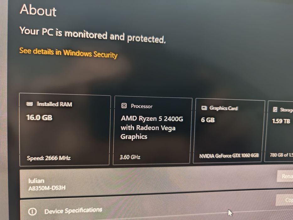 Vand procesor AMD Ryzen 5  2400G  3.6Ghz boost 3.9  video Vega 11 inte