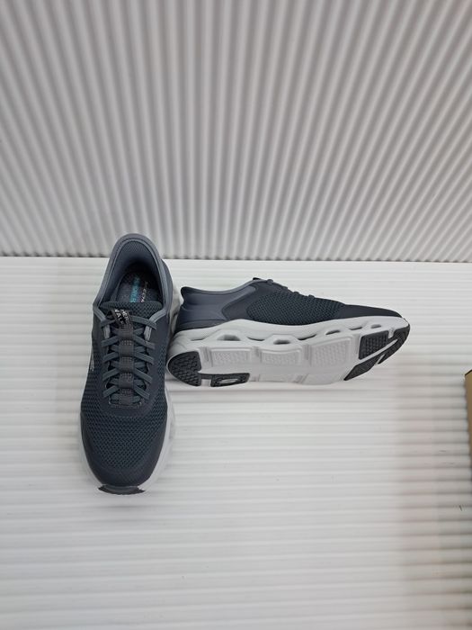 Кроссовки оптом и в розницу