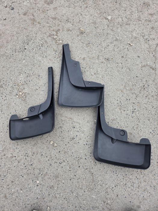 Брызговики Toyota 4Runner (N280)