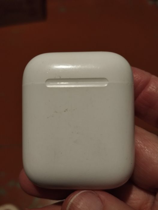 кейс AirPods 2 + Правый наушник (R) —