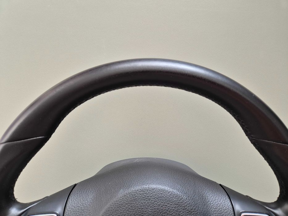 VW мултифункционален кожен волан – Golf 5/6, Passat B6/B7, CC, Caddy, Touran