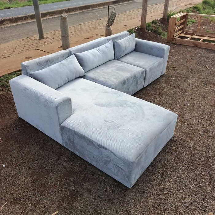 Перетяжка реставрация мягкой мебели ремонт мягкой мебели