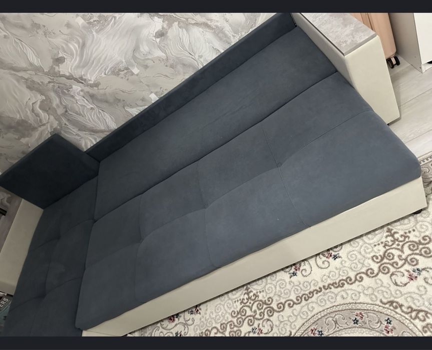 Продам диван в отличном состоянии