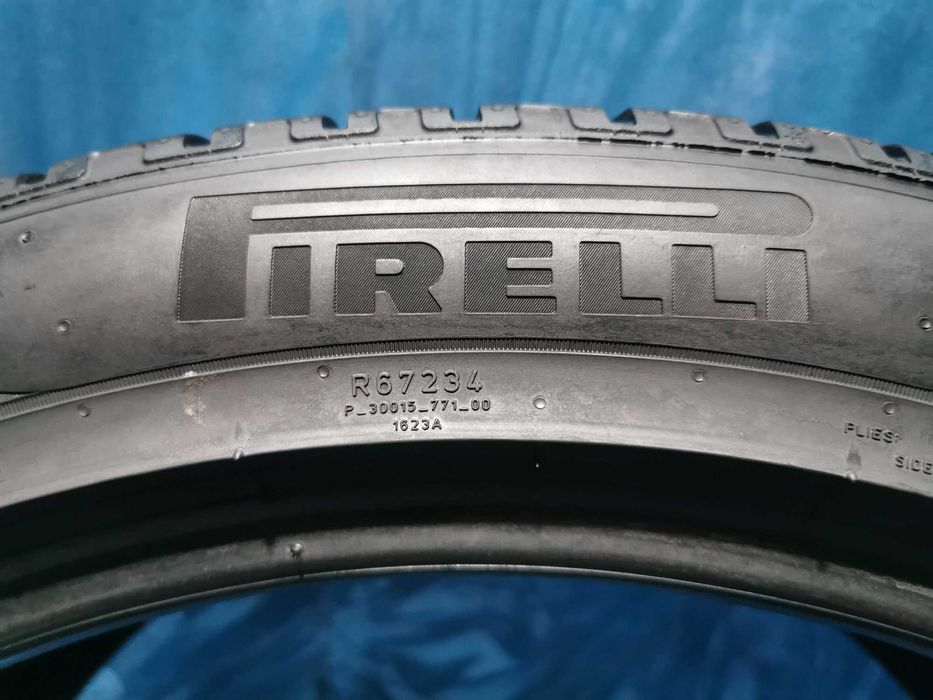 285/40 R22 - 325/35 R22 pirelli m+s 4 bucati