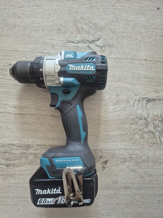 Filetanta makita dhp486