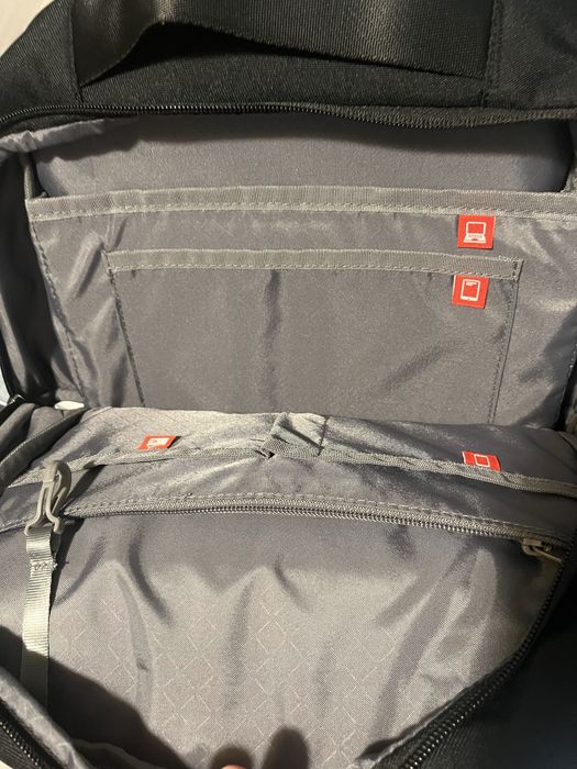 Бизнес раница Bruno