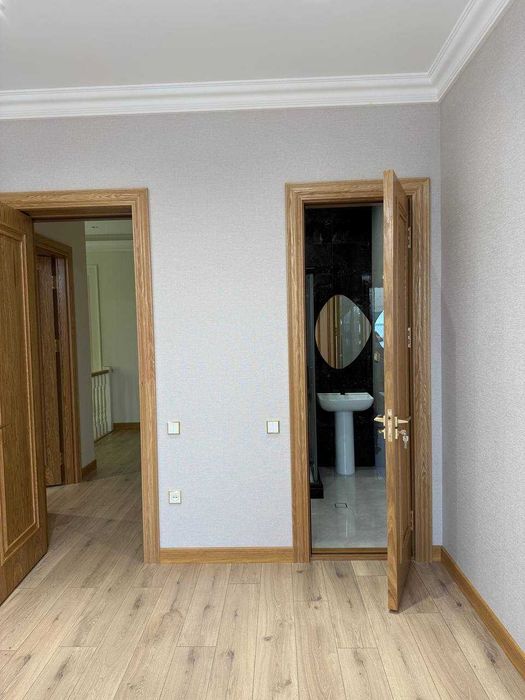 Учтепа тумани Катта Кани мавзесида ховли сотилади. NR494/140