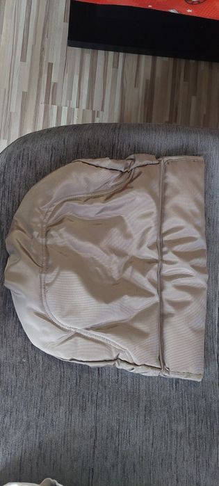 Столче за кола 0-13 кг.+ подложка лорели