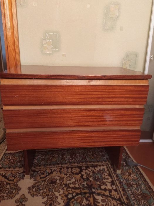 Тумбочка палированная