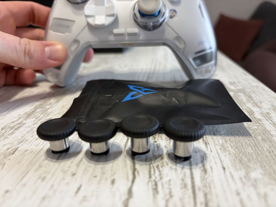 FlyDigi Apex 5 controller