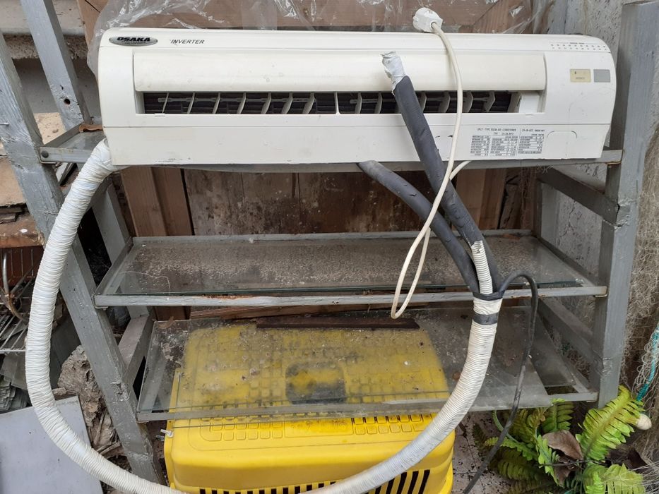 Инверторен климатик Osaka за ремонт,за части