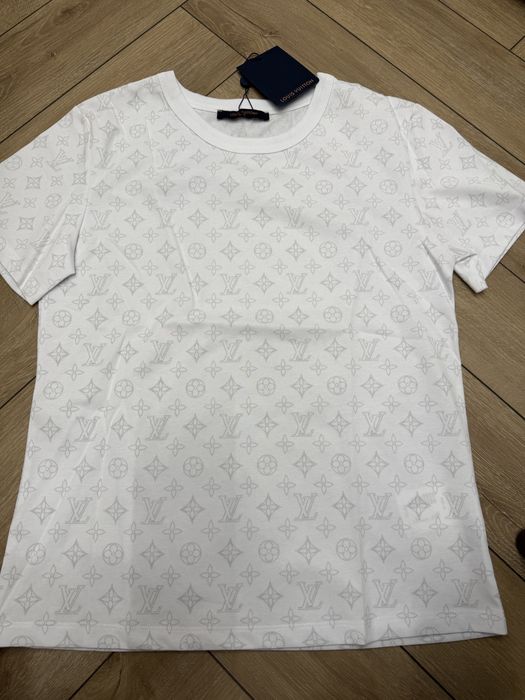 Футболка Louis Vuitton LV