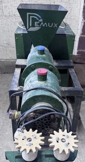 Продаётся станок для производства мыла