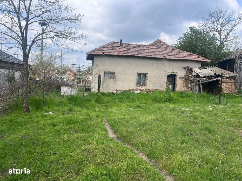 Casa renovabila, 2504 mp teren, Secui Dolj 13 km de oras