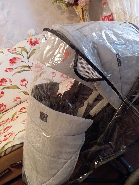 Продам коляску 2в1