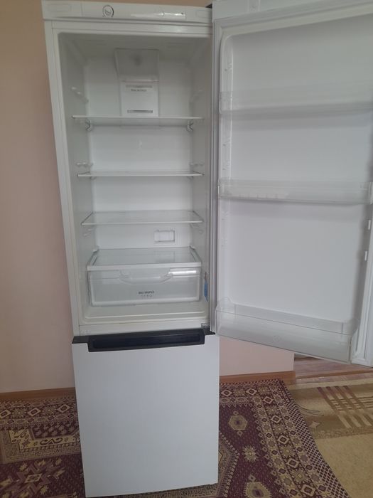 Продаётся холодилник