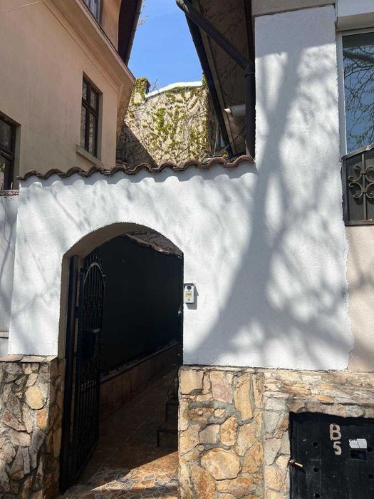 3 camere de inchiriat