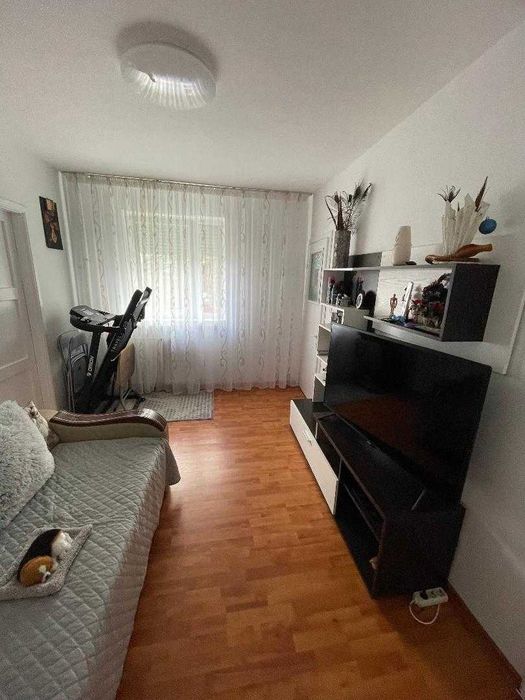 Apartament 2 camere, mobilat /zona Berarie, Medgidia