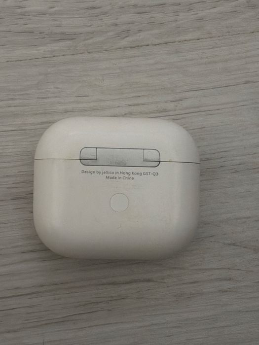 Casti airpods neutilizate