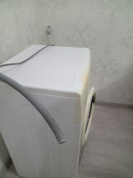 Продается стиральная машина