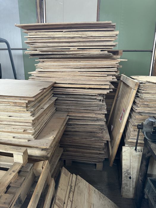 Продавам шперплат плоскости