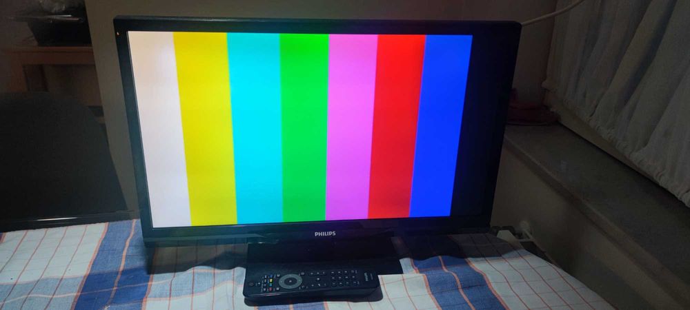 Телевизор Phillips 22"