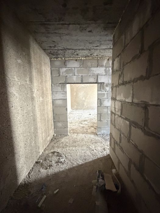 Кора-СУВ,Мотрид,Продаётся 2х комнатная Коробка