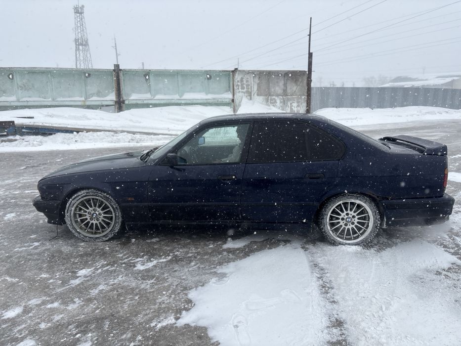 E34 3 литра строкер M50B25