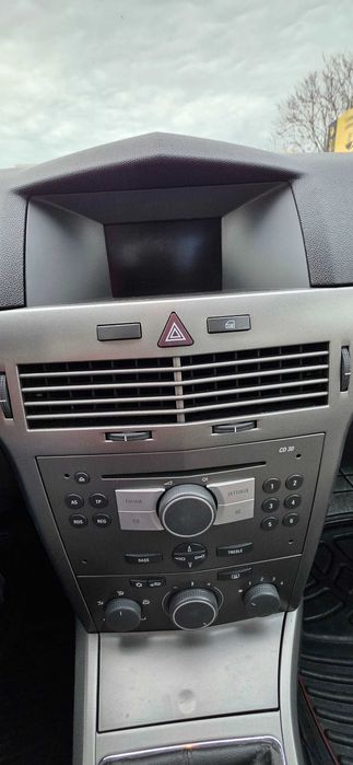 OPEL Astra 2005 — imagine 5
