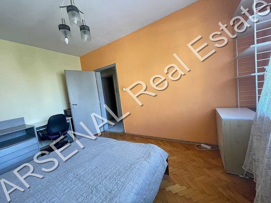 Дава се под наем Тристаен апартамент в София, Оборище - 100 кв.м за 628.32 € - Снимка #6