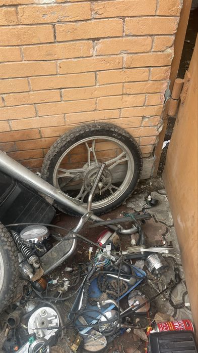 Продам зарчасти на мотоцикл