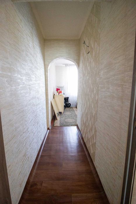 продам 3шку в 5 мкр Эмиль империя