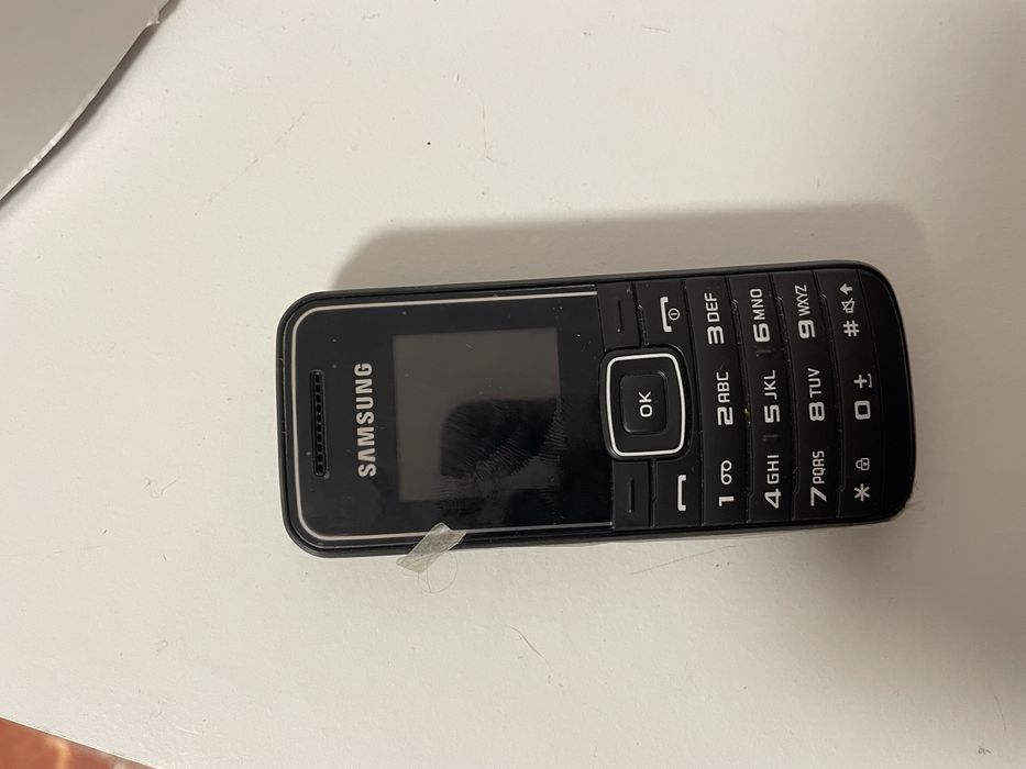 Samsung GT-F1050