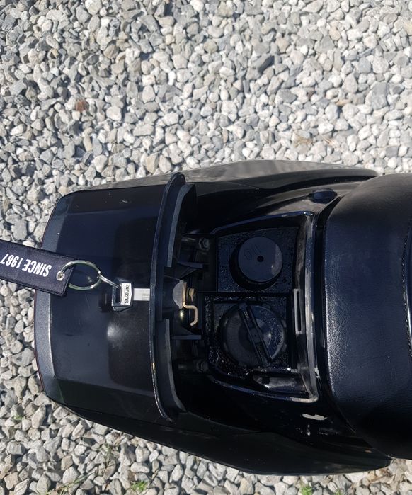 Продам  мопед Suzuki Sepia ZZ