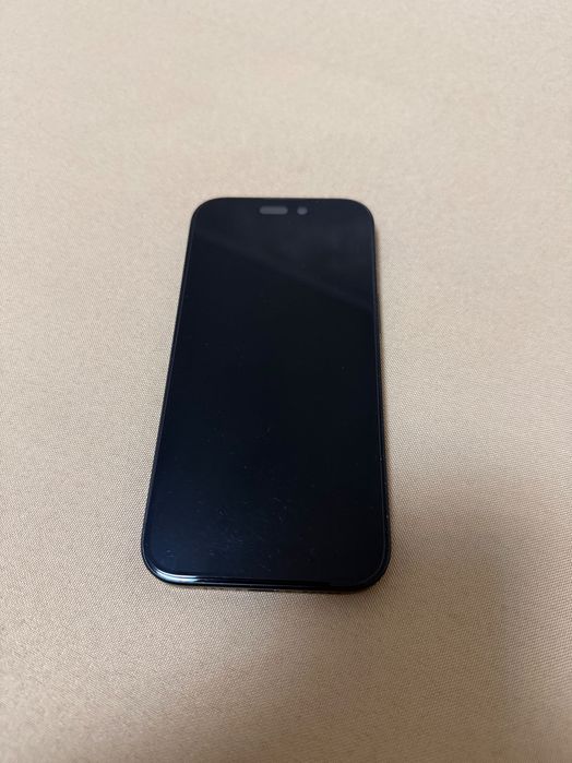 iPhone 15 -256 G   Baterie 86%