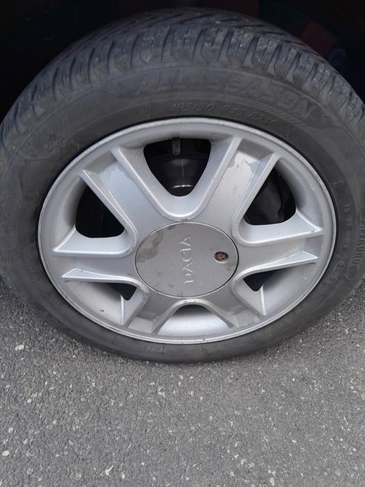 Jante de aliaj cu cauciucuri