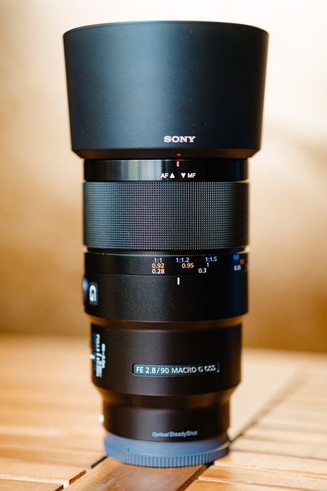 Vand obiectiv Sony 90 2.8 G Macro ca nou
